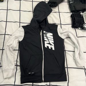 KIDS NIKE DRI-FIT JACKET